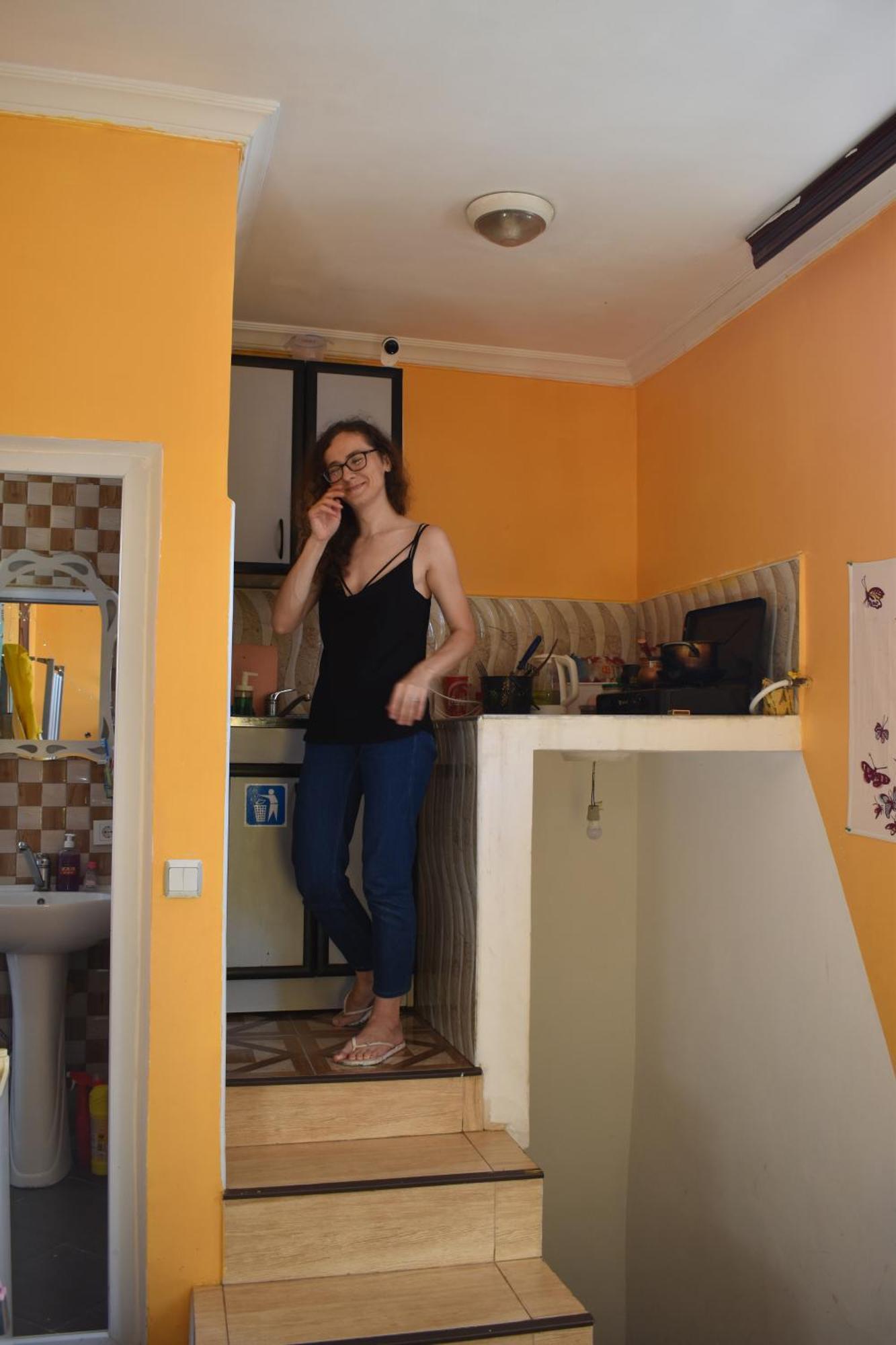 Harmony Backpackers Hostel バトゥーミ エクステリア 写真